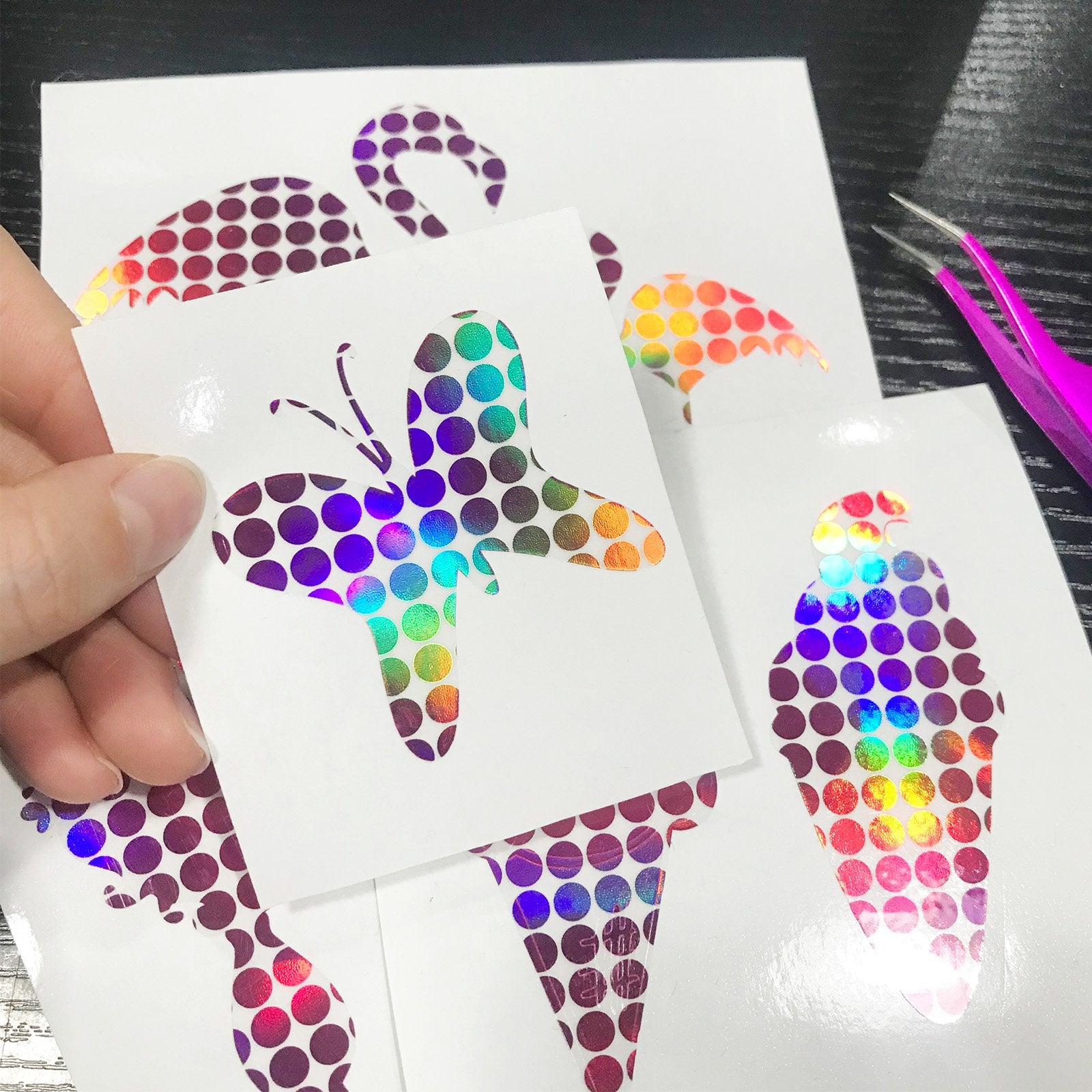 Vinil Adhesivo | Rose Red Dots | Ancho 12"